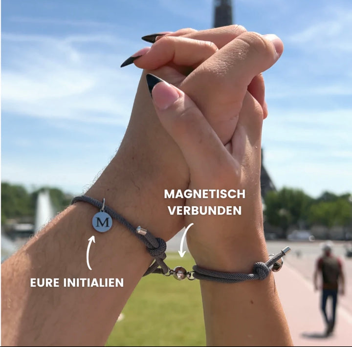 Magnetarmbänder mit Buchstabe